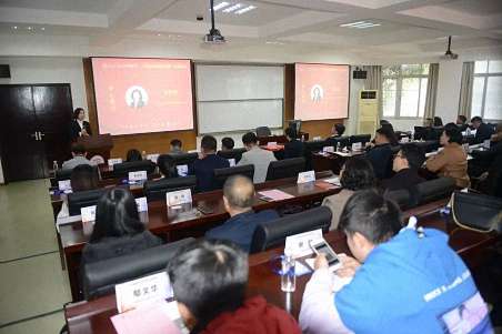 【開學典禮】江西財經大學EMBA學院總裁68班開學典禮順利舉行 3810.jpg