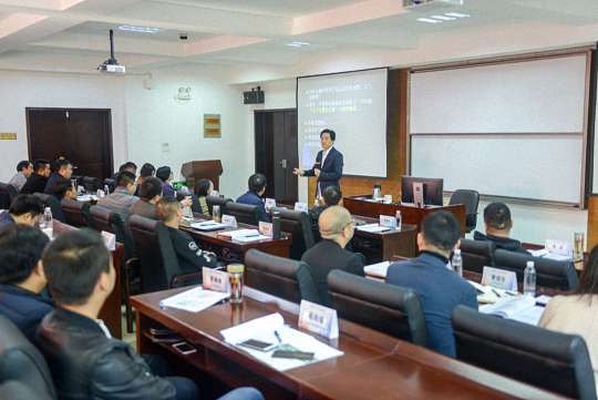 【總裁課堂】統(tǒng)駕四方 成長迅速 ——記總裁68班《商業(yè)模式創(chuàng)新》課程366.jpg
