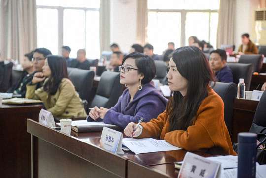 【總裁課堂】統(tǒng)駕四方 成長迅速 ——記總裁68班《商業(yè)模式創(chuàng)新》課程504.jpg