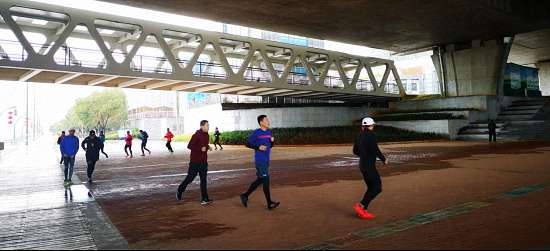2019年第14屆全球商學院戈壁挑戰賽江西財經大學訓練報道166.jpg