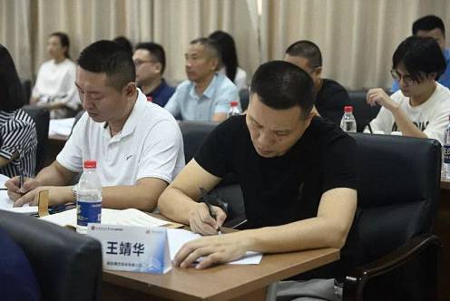 今日上課第一天！總裁72班新同學(xué)，你好！ 521.jpg