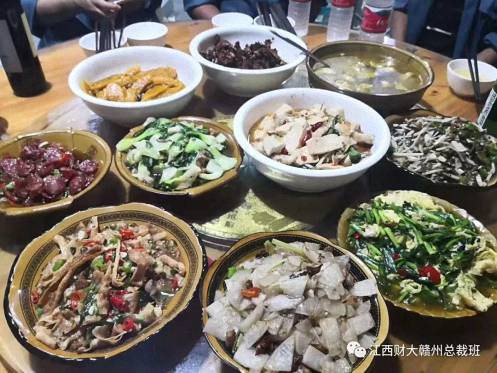 一年一輩子——記江西財大贛州總裁20班《團隊文化建設》素質拓展活動 897.jpg