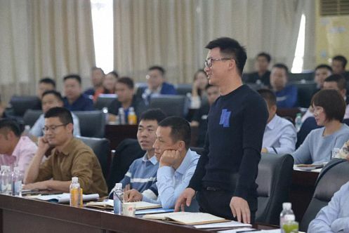 【學(xué)院動(dòng)態(tài)】汲取國(guó)學(xué)智慧，探索管理之道 ——記江西財(cái)經(jīng)大學(xué)總裁68班、72班課程《國(guó)學(xué)智慧與企業(yè)管理》420.jpg