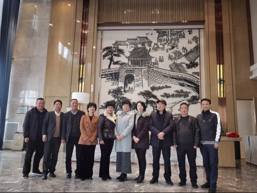 天涯咫尺 情深意重——記總裁13班同學凱美.旅行酒店小聚
