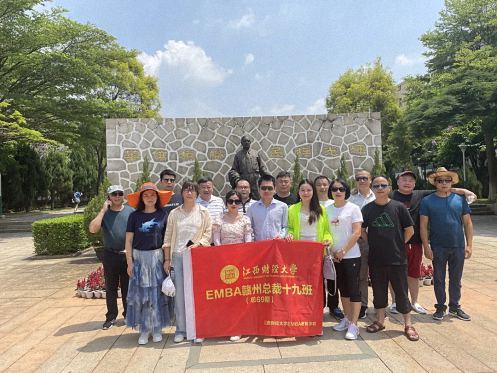 總裁十九，天長地久——江西財大贛州總裁19班廈門畢業之旅1420.jpg