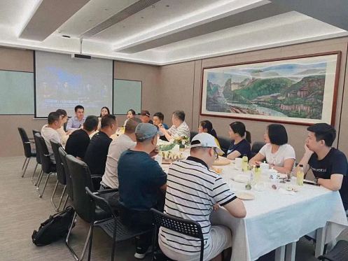 總裁十九，天長地久——江西財大贛州總裁19班廈門畢業之旅2039.jpg