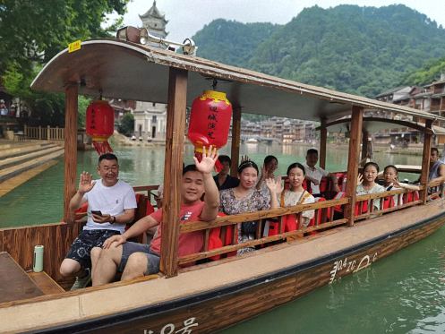 贛州教學點財大同學聯誼會黨支部赴湖南開展慶祝建黨100周年暨黨史學習教育活動1368.jpg