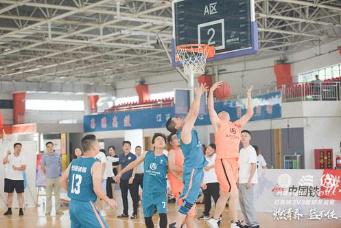無(wú)籃球，不兄弟丨江西財(cái)經(jīng)大學(xué)EMBA總裁班“燃青春·籃不住——3V3籃球聯(lián)誼賽”圓滿結(jié)束585.jpg