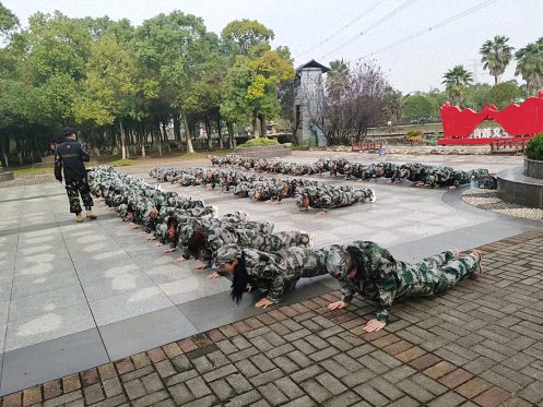 【學院動態】運動正當時，力量無極限丨記江西財大EMBA總裁81班《團隊文化建設》課程306.jpg