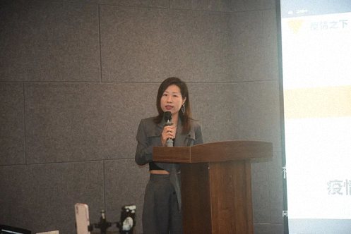 【學(xué)院動態(tài)】江西財大新商界83班同學(xué)線上線下見面分享沙龍圓滿舉行504.jpg