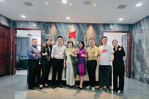 【學(xué)員走訪】一路同行，共同進步——記走訪江西財大新商界79班方勇同學(xué)、83班陳運輝同學(xué)