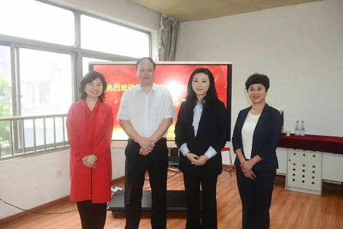 【中心動態(tài)】我校工商管理學(xué)院胡海波院長一行到EDP中心調(diào)研指導(dǎo)工作