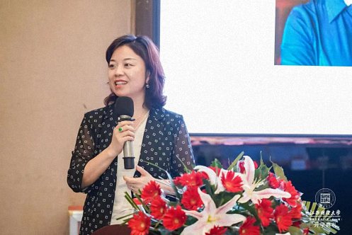 熱烈祝賀江西財大新商界贛州26班開學典禮圓滿舉行1402.jpg