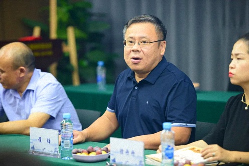 【學院動態】互動交流，賦能聚力——記江西財大新商界67班《企業家的法律思維與實務》座談會373.jpg