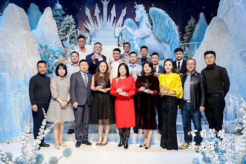 【班級活動】心有繁星 沐光而行——江西財經大學新商界83班舉辦新春年會751.jpg