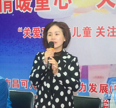 【中心動態(tài)】星星筑夢 與愛童行——EDP中心與新商界26班同學會關(guān)愛特殊兒童公益活動676.jpg