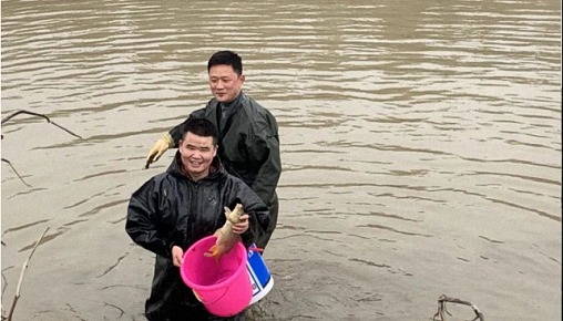 【班級活動】震驚！江財新商界83班的班級活動竟然是集體摸魚！157.jpg
