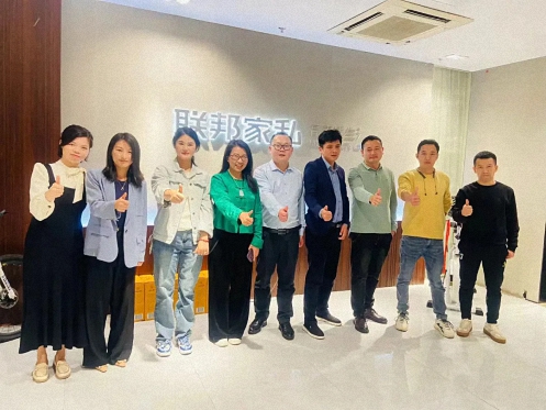 【學員走訪】江財新商界89班楊樂樂同學企業——江西花田匠家居有限公司