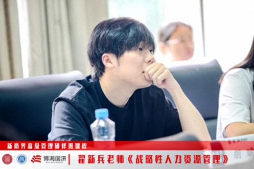【學(xué)員走訪】江財(cái)新商界91班胡斌同學(xué)企業(yè)——江西五湖建筑工程有限公司 531.jpg