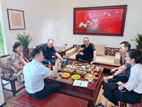 【中心動態】EDP中心齊玲博主任赴叢一樓、眾行勤成教育走訪交流301.jpg