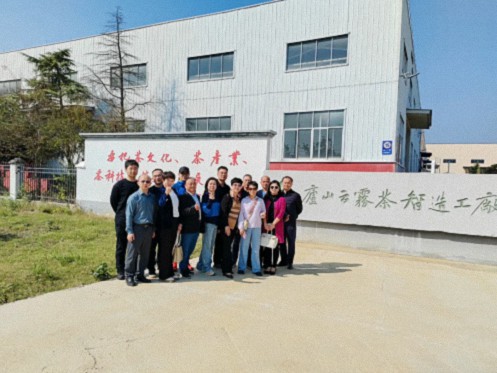 【班級活動】江財新商界25班師生赴郭青云同學企業——東林雨露廬山云霧茶智造工廠走訪交流0.jpg