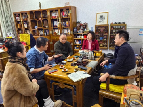 【中心動(dòng)態(tài)】美國(guó)和中國(guó)貿(mào)易橋梁特使William Wang先生一行到訪EDP中心座談交流331.jpg