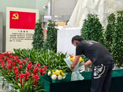 【班級活動】走進洋河，探尋匠心——江財新商界91班赴洋河股份參訪學習之旅1216.jpg